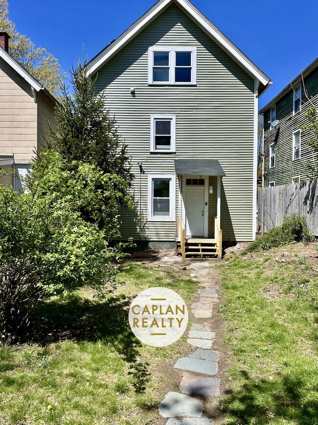 345 Ellsworth Ave, Unit 1