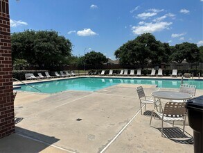 5526 Stoneridge Ct in Rosenberg, TX - Building Photo - Building Photo