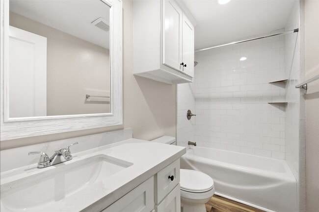 property at 2222 N Austin Ave