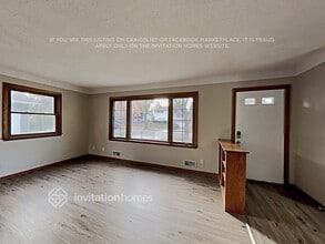 2155 Edgebrook Ave in St. Paul, MN - Building Photo - Building Photo