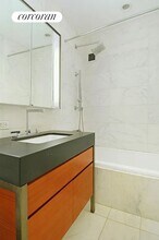 75 Wall St in New York, NY - Building Photo - Building Photo