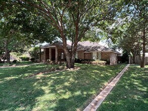 203 Sandzen Dr in Clovis, NM - Building Photo - Building Photo