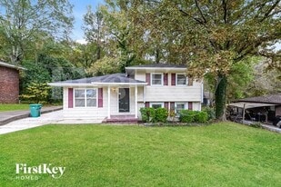 1475 Greenwillow Dr in Conley, GA - Building Photo