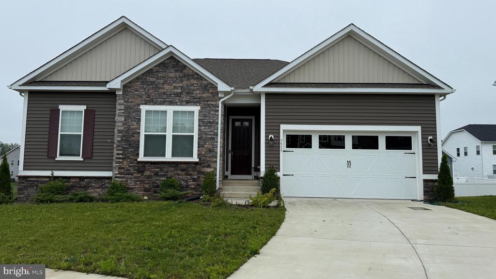 7515 Oakham Dr in Spotsylvania, VA - Building Photo