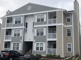 1847 Chantilly Ct in Virginia Beach, VA - Building Photo