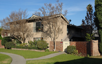 1811 W Sallie in Anaheim, CA - Building Photo - Building Photo