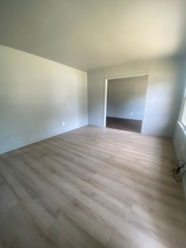 102 W 65th Pl N in Tulsa, OK - Building Photo - Building Photo