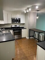 22 7th Ave in Lowell, MA - Building Photo