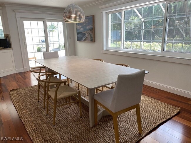 property at 660 Regatta Rd