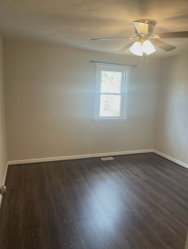 2221 Florida Ave in Suffolk, VA - Building Photo - Building Photo