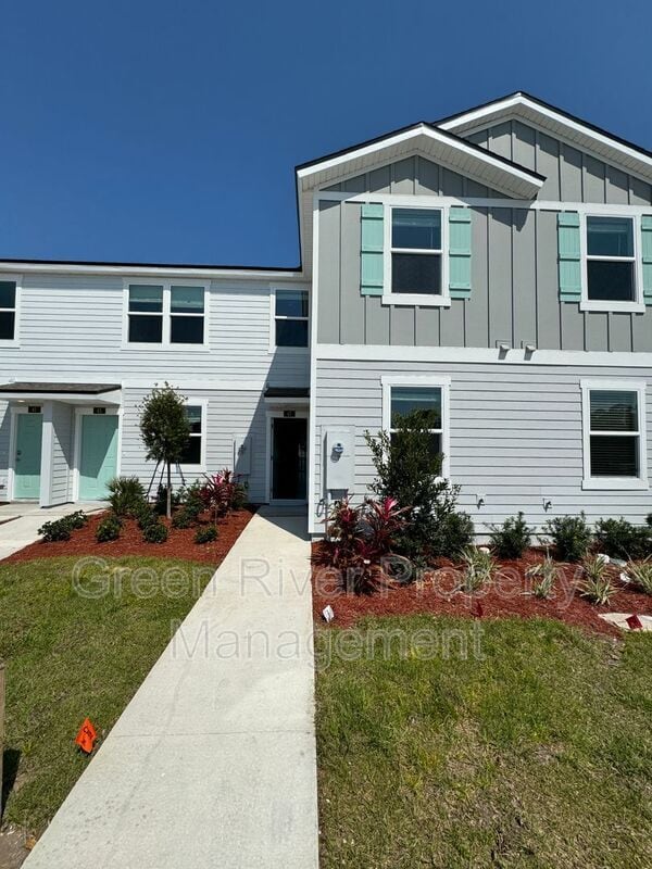 property at 47 Hidden Mdws Rd