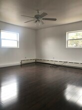 215 Sheffield Ave in West Babylon, NY - Building Photo - Building Photo