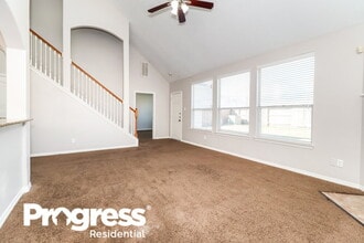 12015 Raven View Dr in Houston, TX - Building Photo - Building Photo