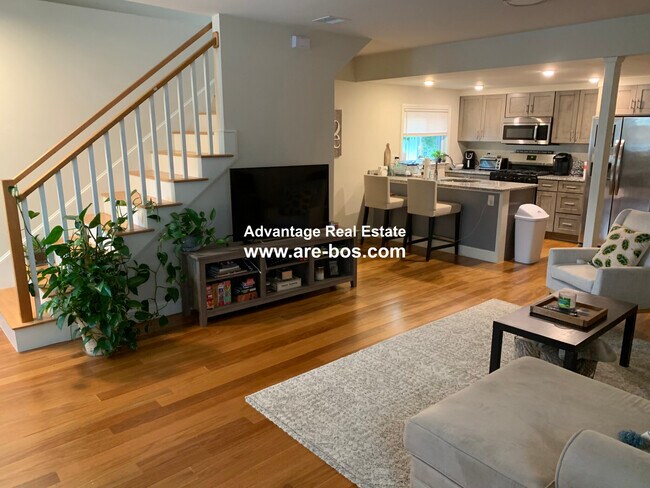 property at 260 Salem St