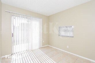 8666 SW 14th St in Pembroke Pines, FL - Building Photo - Building Photo