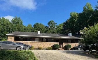 6233 Cross Tie Ct in Columbus, GA - Building Photo