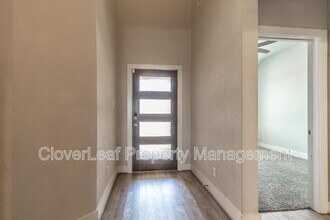 12515 Yellowstone Point in San Antonio, TX - Building Photo - Building Photo