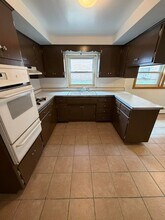 4431 N Newcastle Ave, Unit G in Harwood Heights, IL - Building Photo - Building Photo