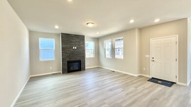 764 Wood Sorrel Ln in Fort Collins, CO - Building Photo - Building Photo