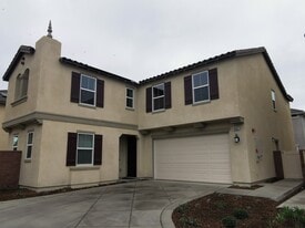 16063 Tanzinite Ln in Chino, CA - Building Photo