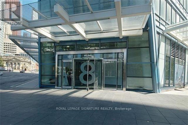 8 The Esplanade in Toronto, ON - Building Photo - Building Photo