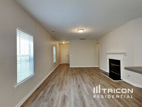 1642 Donovan's Ridge in Kennesaw, GA - Building Photo - Building Photo