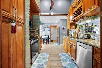 8050 NW 47th Ct in Lauderhill, FL - Building Photo - Building Photo