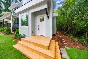 1729 Crest Rd in Raleigh, NC - Building Photo