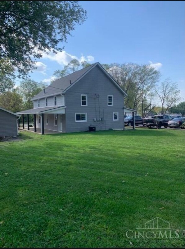 150 E North St in Springboro, OH - Foto de edificio - Building Photo