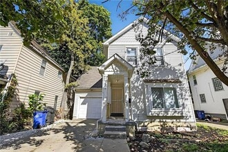 9509 Pratt Ave in Cleveland, OH - Building Photo - Building Photo