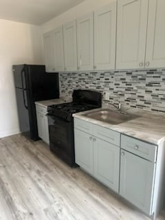 2317 E 70th St in Chicago, IL - Building Photo - Building Photo