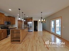 633 Savanna Trail in Delano, MN - Building Photo - Building Photo