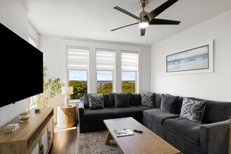 9800 Grand Sandestin Blvd in Miramar Beach, FL - Foto de edificio - Building Photo