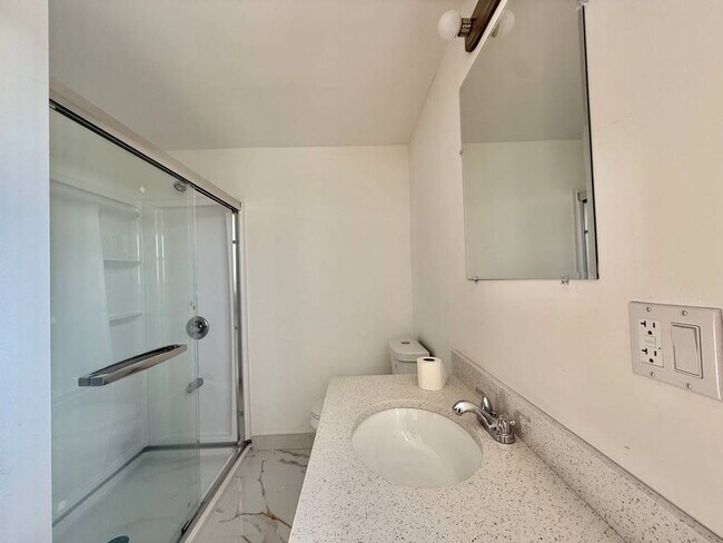 15-24-24 125th St in Queens, NY - Building Photo - Building Photo