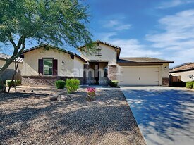 18256 W Thunderhill Pl in Goodyear, AZ - Building Photo
