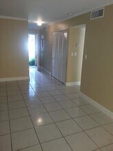 6060 Forest Hill Blvd in West Palm Beach, FL - Building Photo - Building Photo