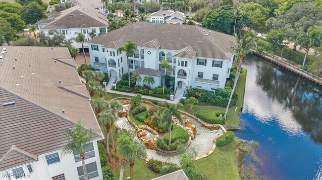 749 Bentwater Cir in Naples, FL - Building Photo - Building Photo