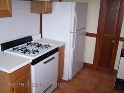 58 Creeley Rd, Unit 1 in Belmont, MA - Building Photo - Building Photo