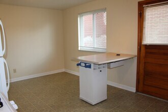 1703 Nevada St in Swissvale, PA - Building Photo - Building Photo