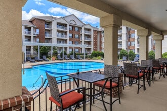 The Claremont Apartment Homes in Overland Park, KS - Building Photo - Building Photo
