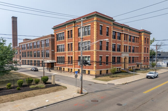Riverside Apartments