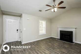 420 Foxdale Rd in Winder, GA - Foto de edificio - Building Photo