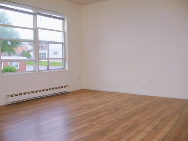 644 Genesee St in Allentown, PA - Building Photo - Building Photo