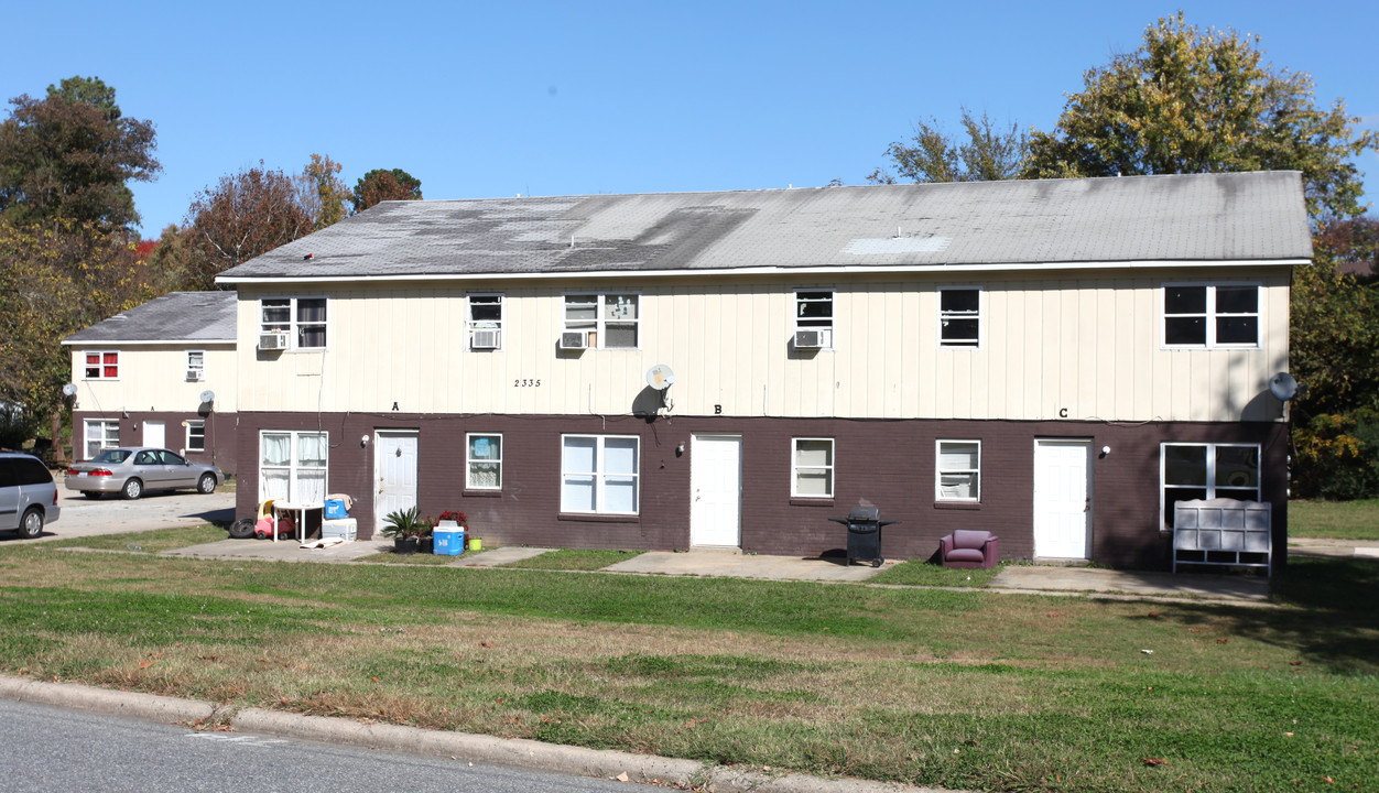 2333 Floyd St in Greensboro, NC - Building Photo