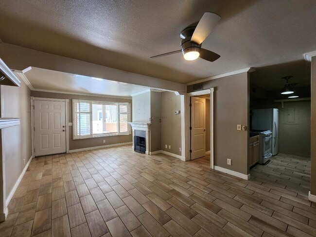 663 Bishops Lodge Rd in Santa Fe, NM - Building Photo - Building Photo