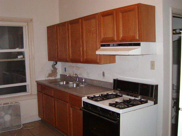 565 E Main St in Newark, OH - Building Photo - Building Photo