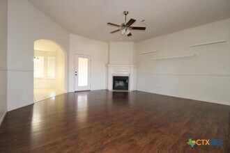3610 Armstrong County Ct in Killeen, TX - Foto de edificio - Building Photo