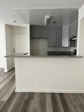 171 Virgil S Ave, Unit 307 in Los Angeles, CA - Building Photo - Building Photo