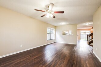 2197 Grasmere Dr in Apopka, FL - Building Photo - Building Photo