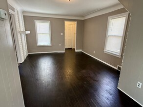 7292 Meadow Ave in Warren, MI - Building Photo - Building Photo